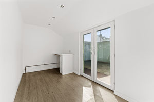 Photo 51- click for photo gallery